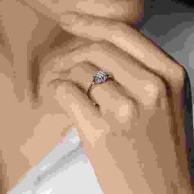 Spinner Stone Ring