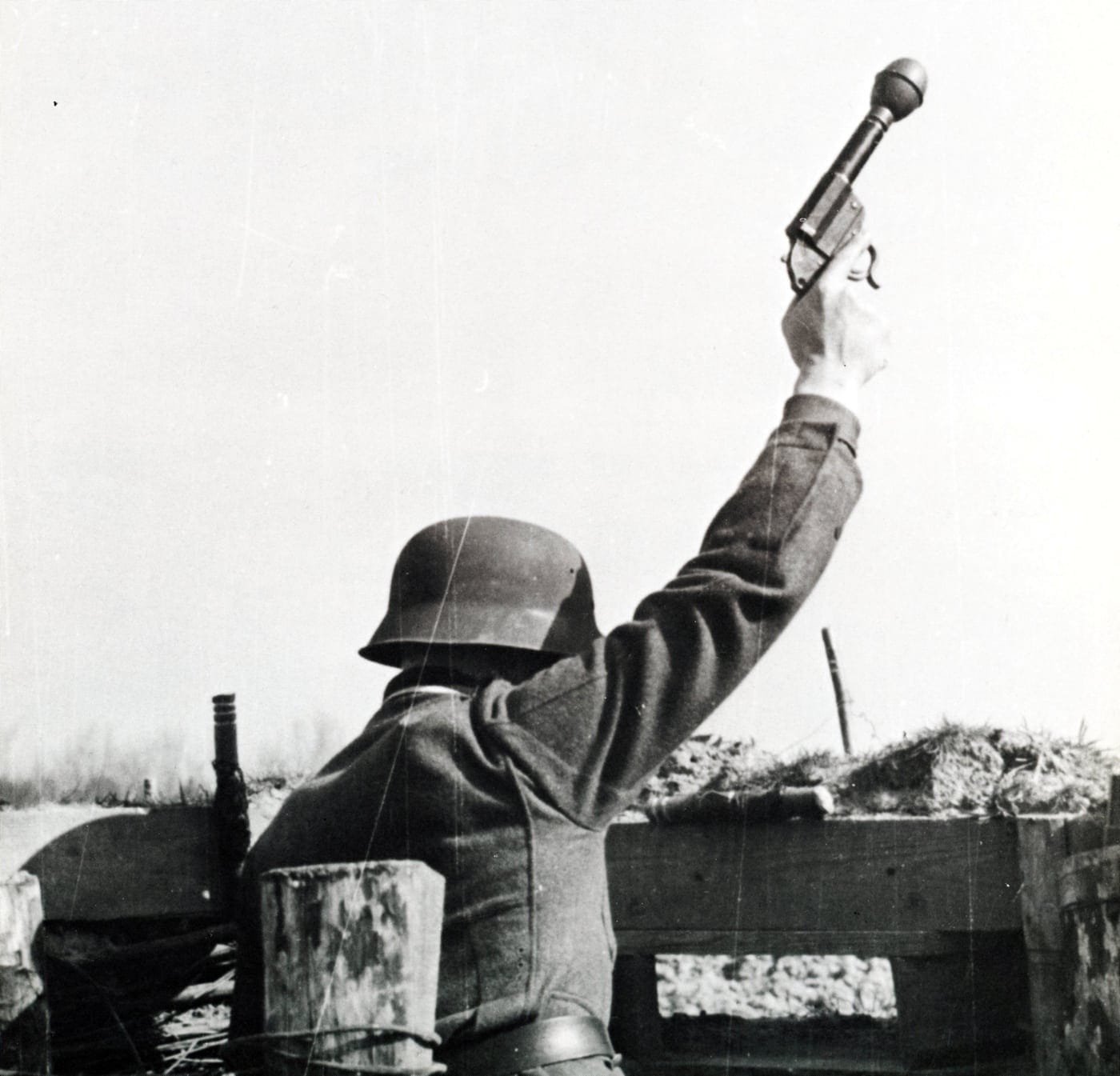 german-sturmpistole-—-an-assault-pistol-for-anti-tank-work?
