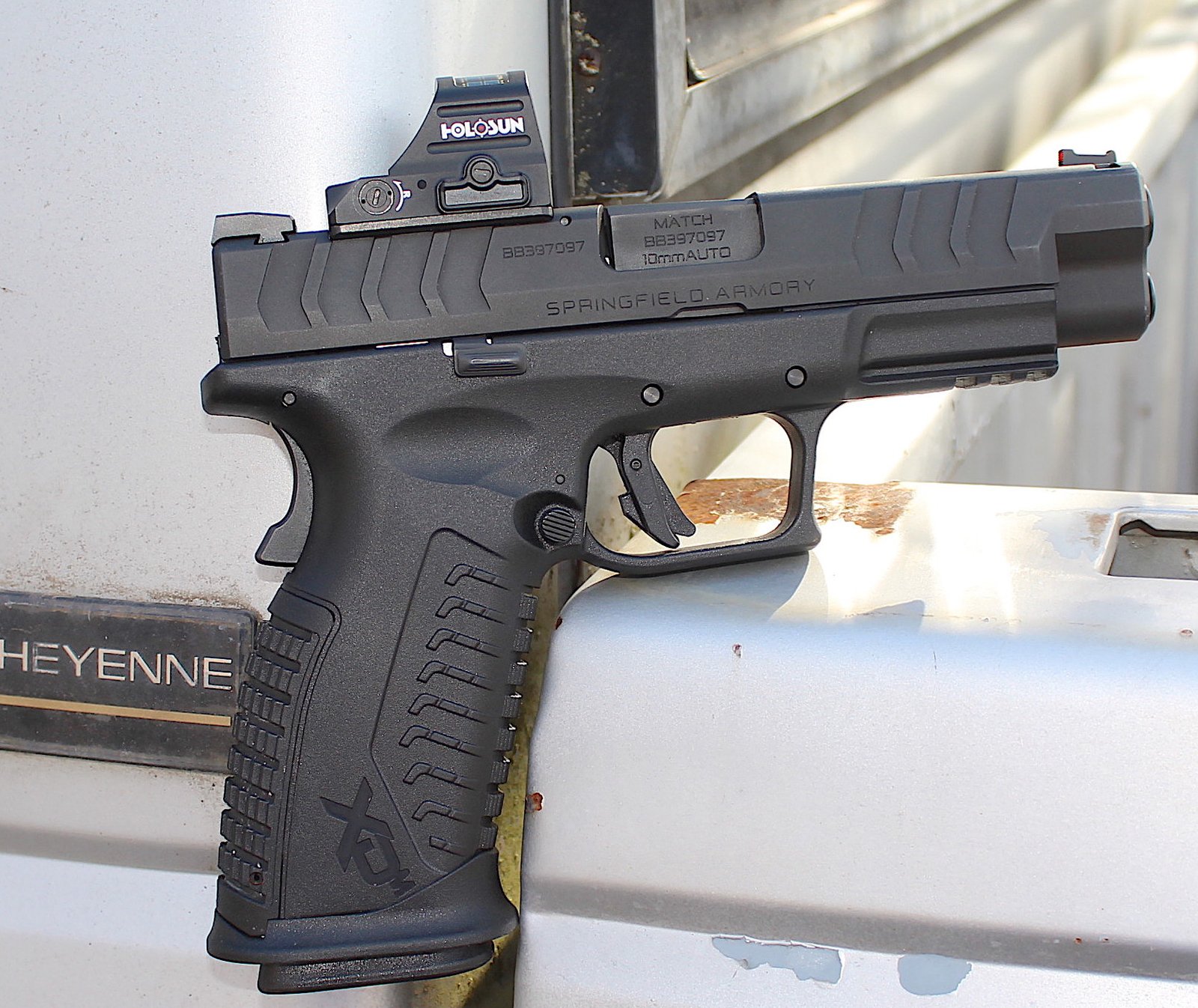 springfield-armory-xd-m-elite-10mm-|-one-well-built-thumper