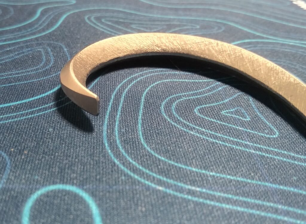 the-quill-–-a-unique-edc-tool-from-wingard-wearables