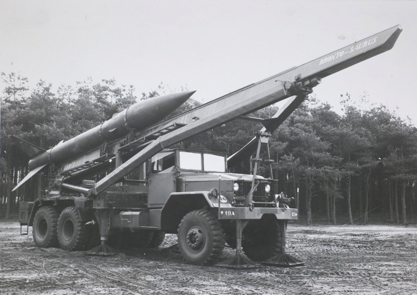 Honest John M289 launcher based on 5-ton 6x6 truck M139C