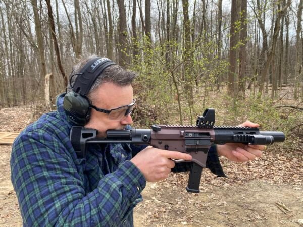 shooting with the OSIGHT X red dot on the Maxim Defense MD:9