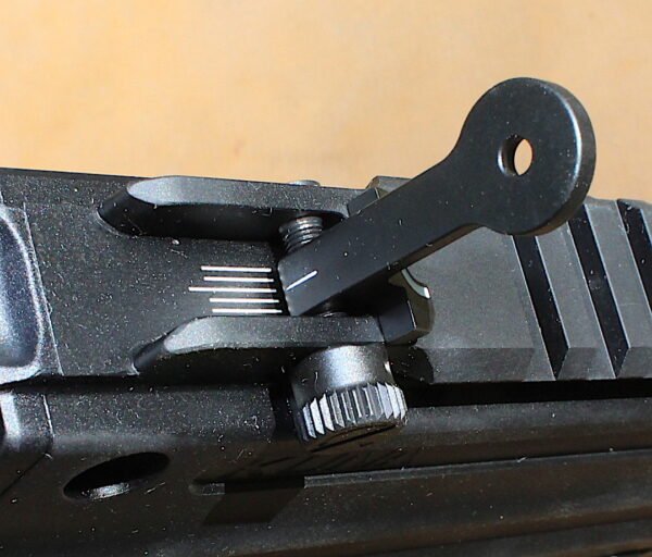 SA-Kuna - rear-sight